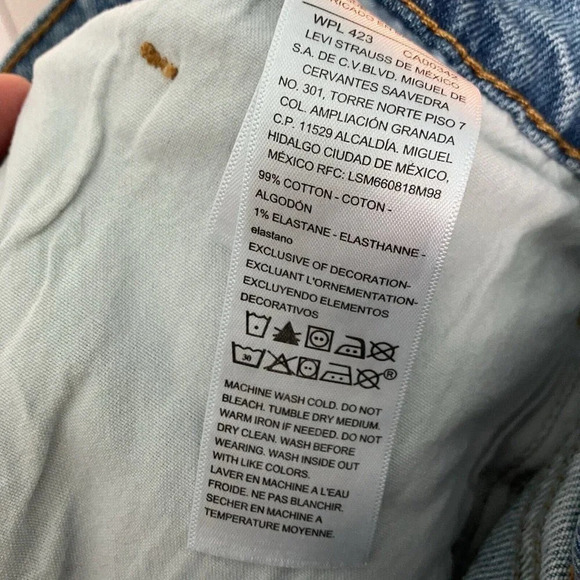 Signature Levi Strauss Regular Fit Light Wash  Jeans - Picture 4 of 5